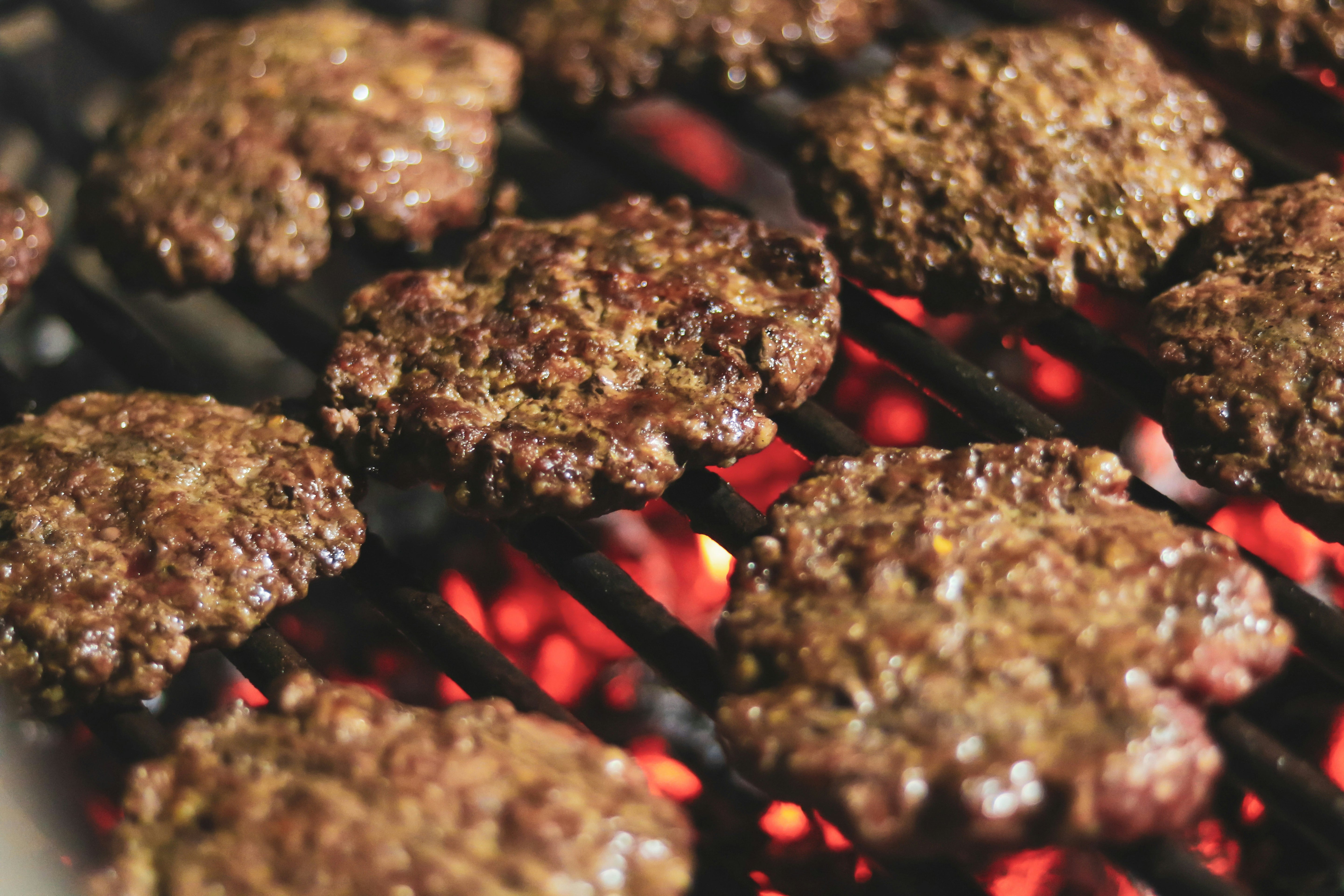 bbq beef smashed burger on grill, angus beef burger barbecue